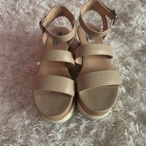 Steve Madden platform sandals